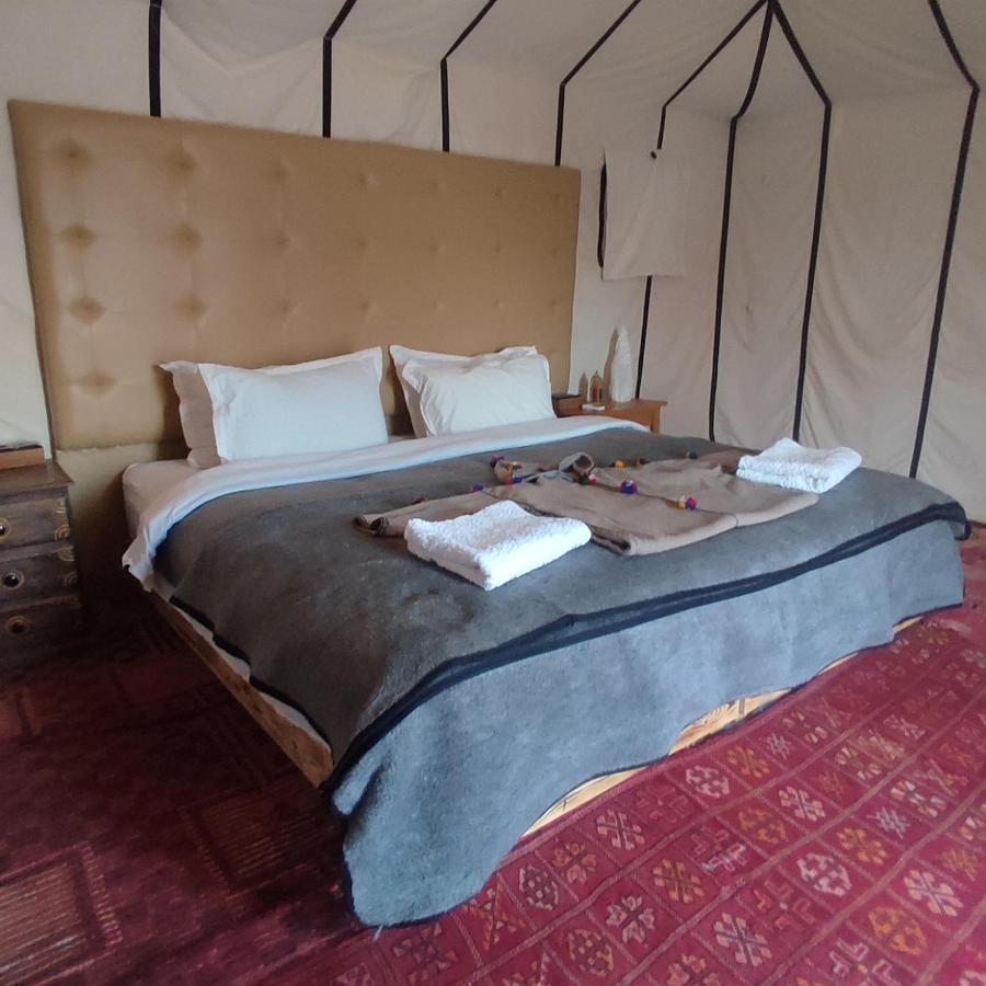 Overnight Luxury Camp Merzouga Esterno foto