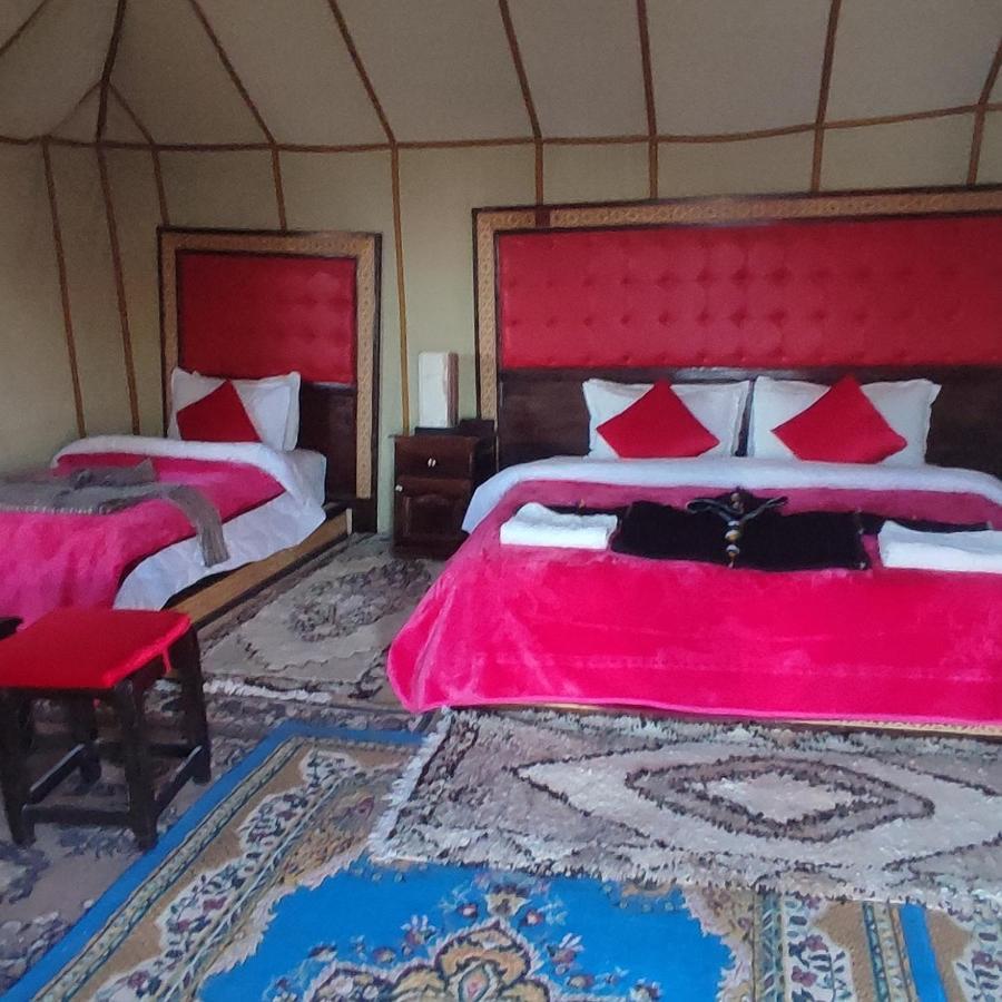 Overnight Luxury Camp Merzouga Esterno foto