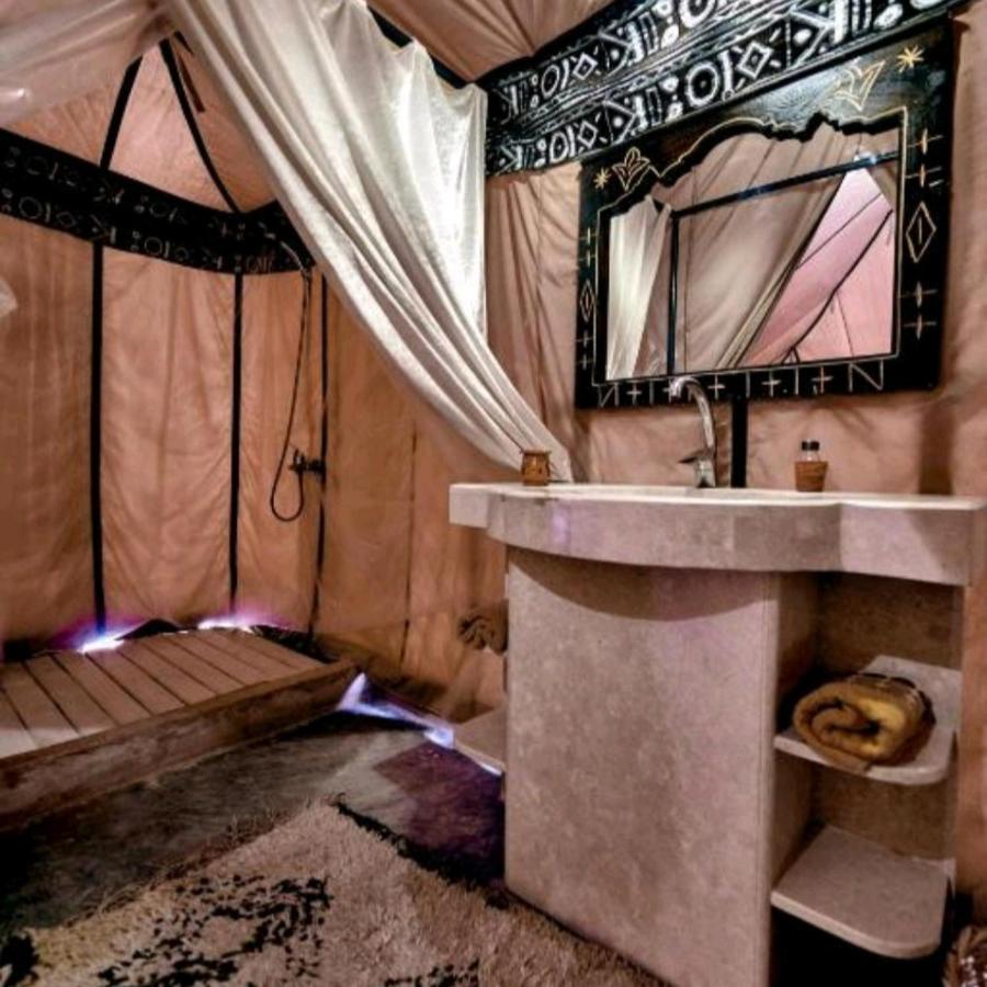 Overnight Luxury Camp Merzouga Esterno foto