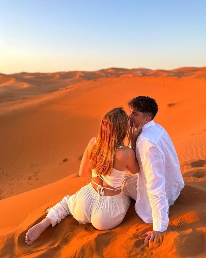 Overnight Luxury Camp Merzouga Esterno foto
